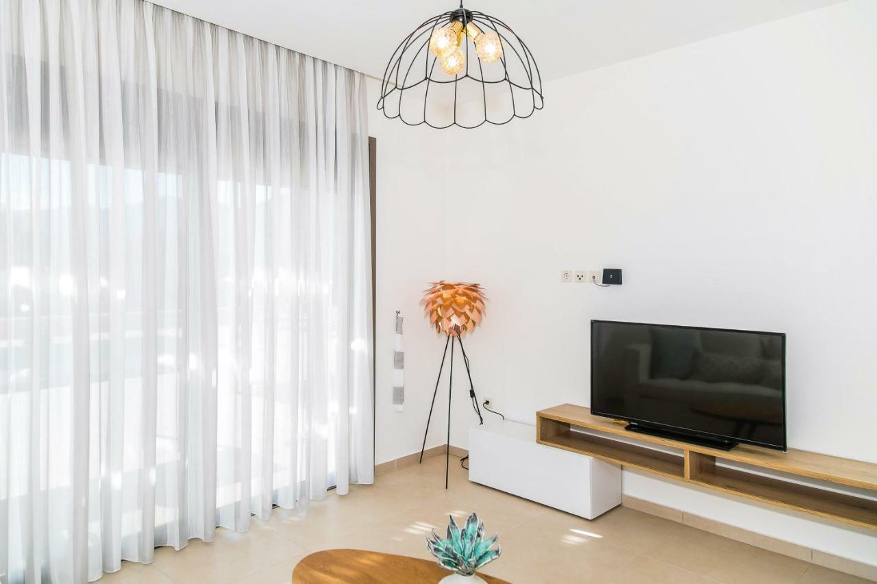 Villa Anemolia Lefkogeia Exteriör bild